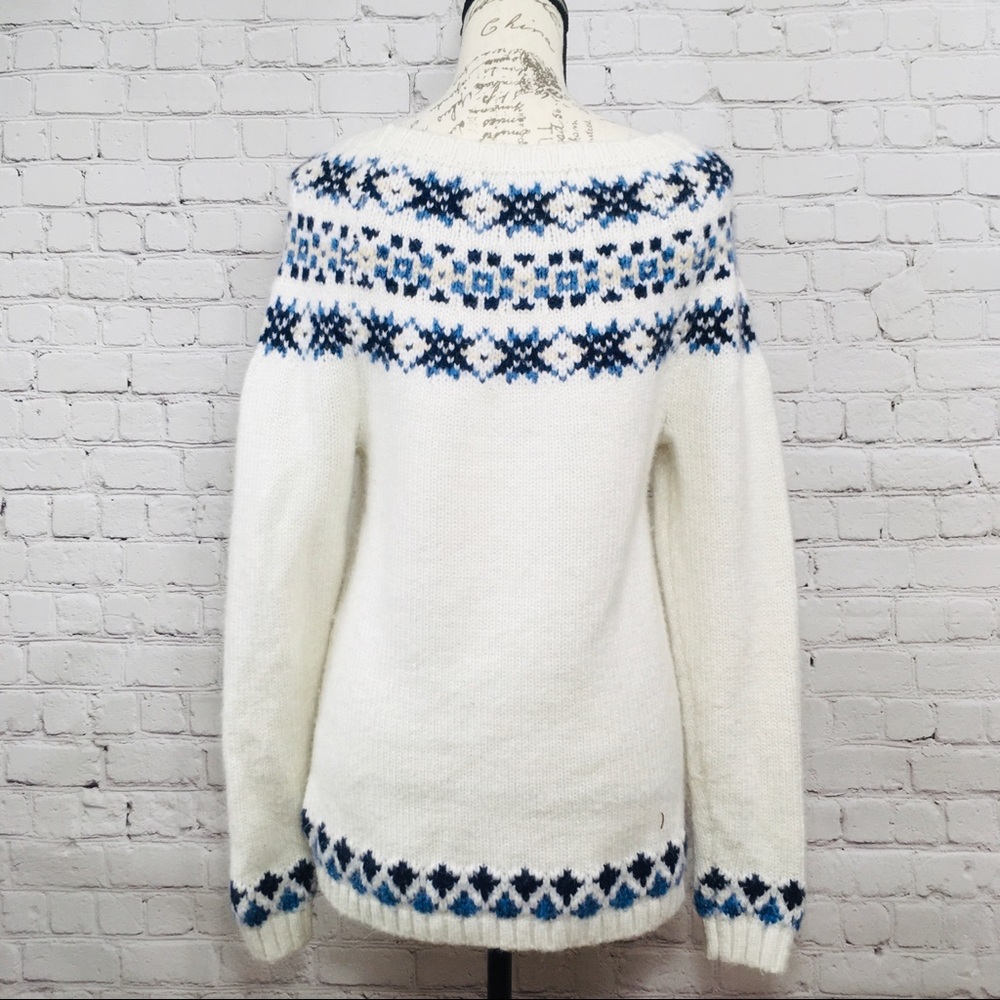 Womens Lands End Sweater size Medium - Picture 2 of 7